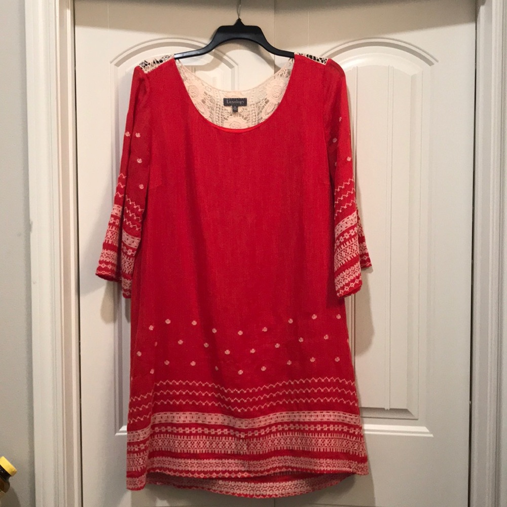 Women’s dresses